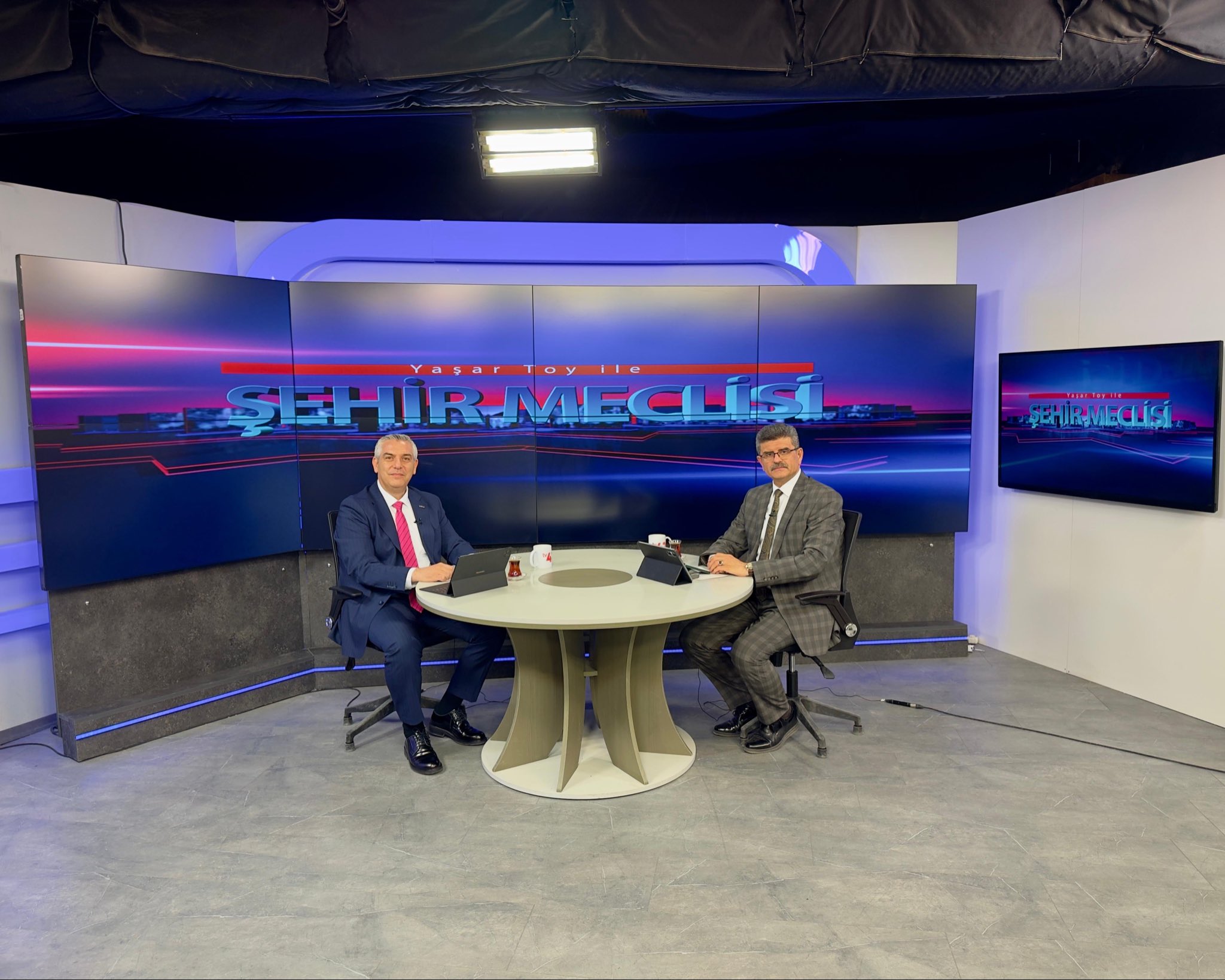 Başkan Osman Ulular TV42 Şehir Meclisi Programı Canlı Yayını Konuğu Oldu