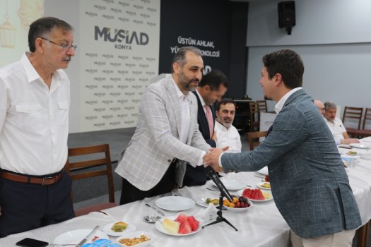 MÜSİAD KONYA ŞUBESİ'NDE  YOĞUN KATILIMLI BAYRAMLAŞMA