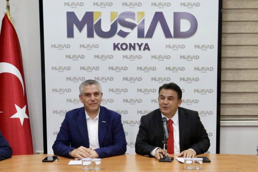 MÜSİAD Konya Şubesi’nde “Yeni Dünya Düzeninde Türkiye’nin Ekonomik ve Stratejik Geleceği” Konuşuldu