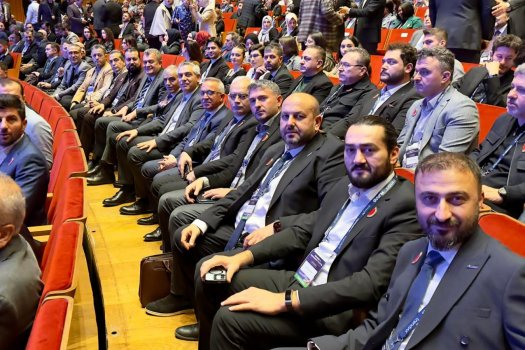 MÜSİAD Vizyoner’25 Zirvesi Atatürk Kültür Merkezi’nde Gerçekleştirildi